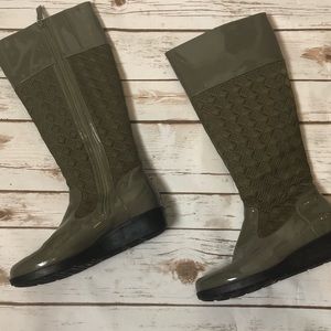 Cole Hahn Nike Air Waterproof Boots Sz5B Olive 👢